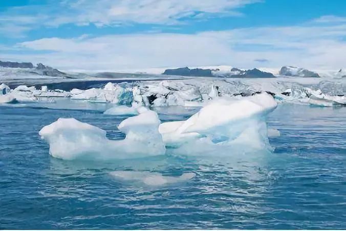 同样是水，自来水、纯净水、矿泉水……哪种更有益健康？