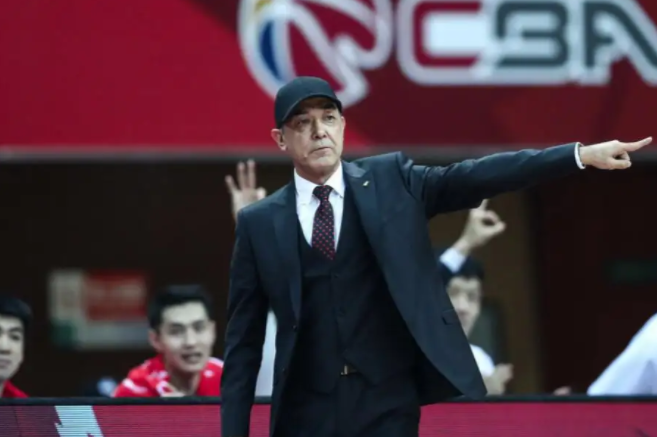 正式离队！CBA总冠军球员被放弃 或重返新疆男篮效力