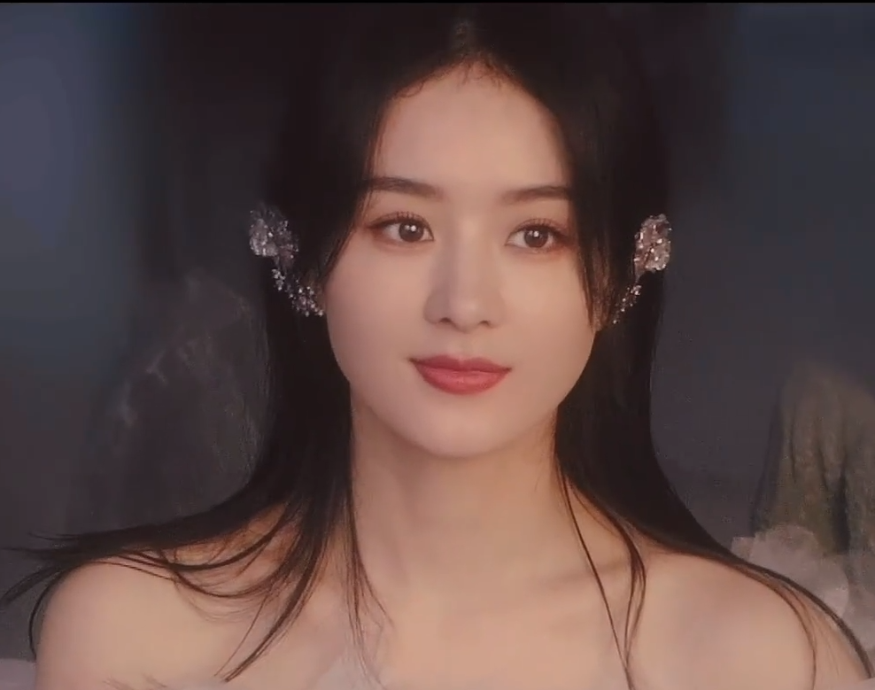 赵丽颖破除整容传闻，新剧预告厚唇没了，山根回凹脸还是有点方