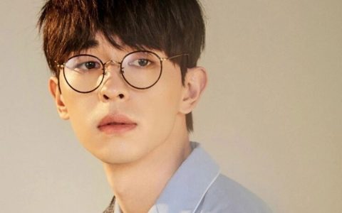 刚分手怎么挽回前男友，挽回男友，需要冷静和智慧