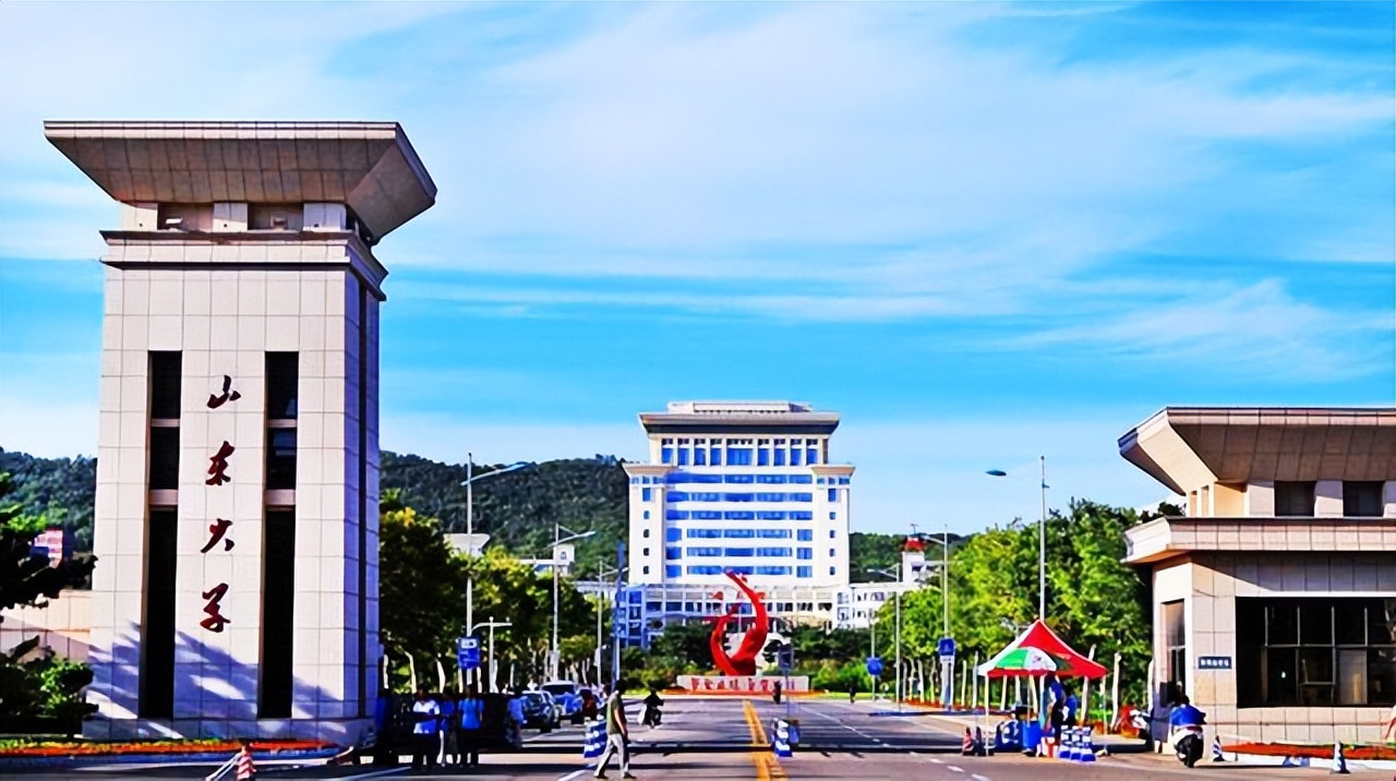 中国“巨无霸”大学10强榜!武汉占了3所,浙大没进前5