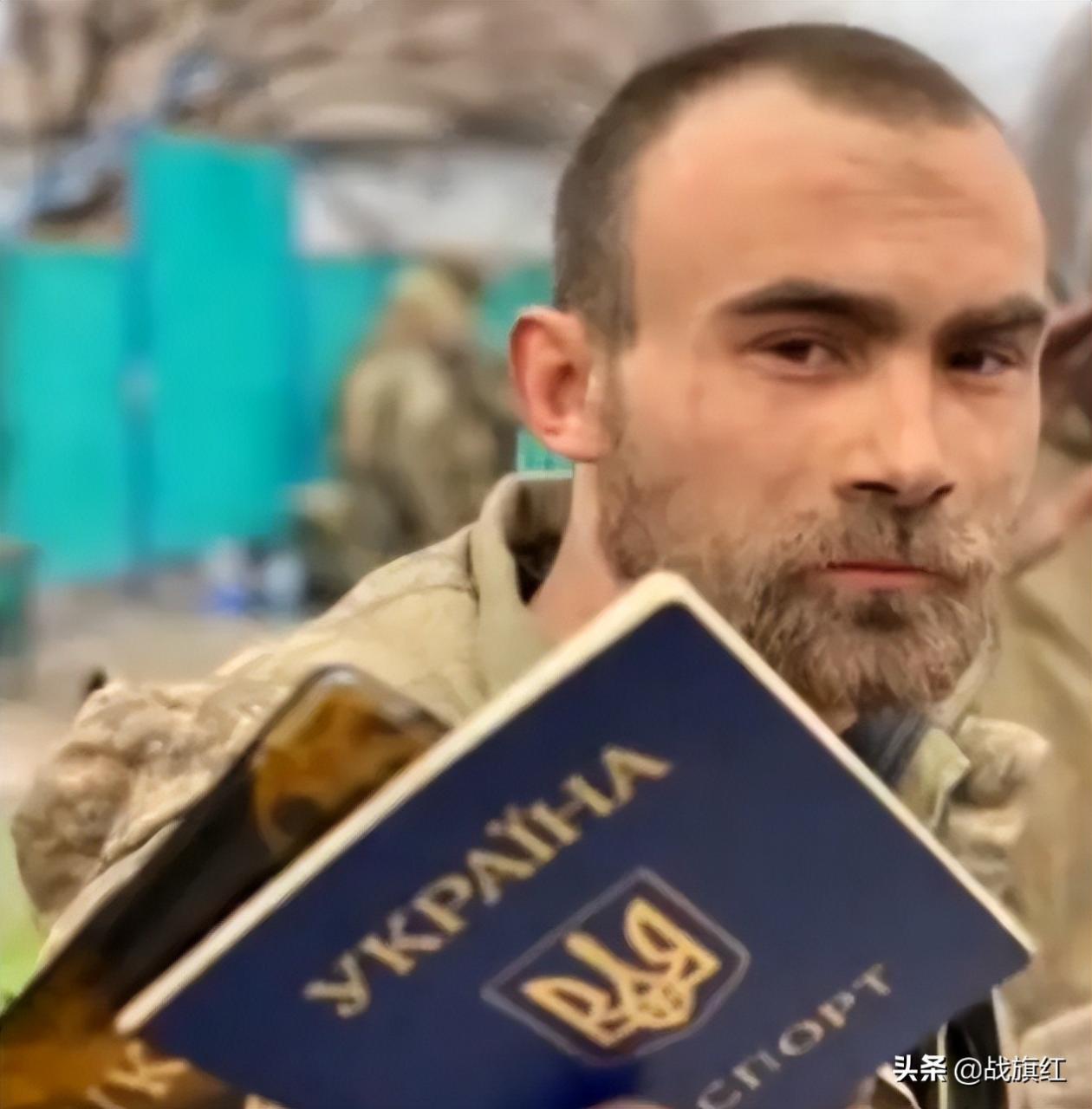 俄乌局势迎来重大转折！多支乌军连续投降，乌克兰大势已去