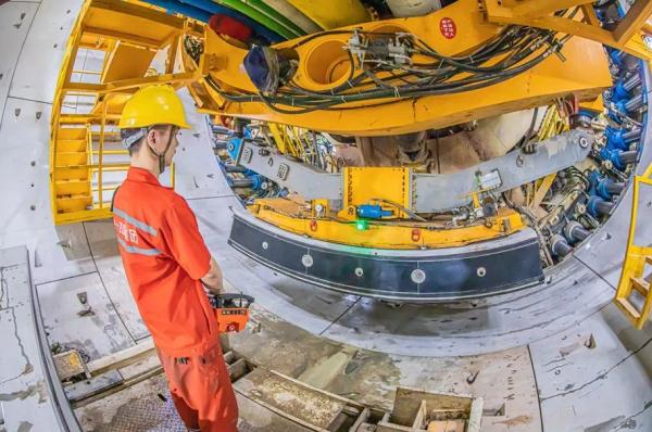 隧道“穿海”过！广湛高铁、深江铁路最新进展来了