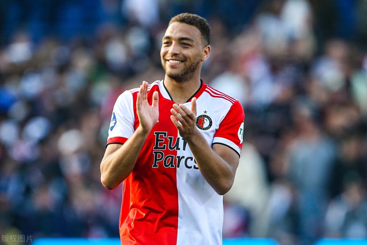 欧会杯罗马vs费耶诺德：穆帅能否成为首位三大赛冠军主教练？