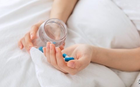 疫情被迫休假工资怎么算(因为疫情被迫休假工资怎么算)