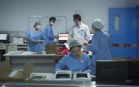 护理专业怎么考护士资格证(护士资格证可以做什么职业)