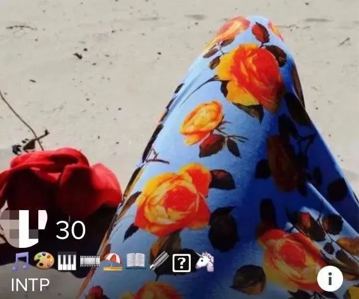 我，母胎solo，下载Tinder