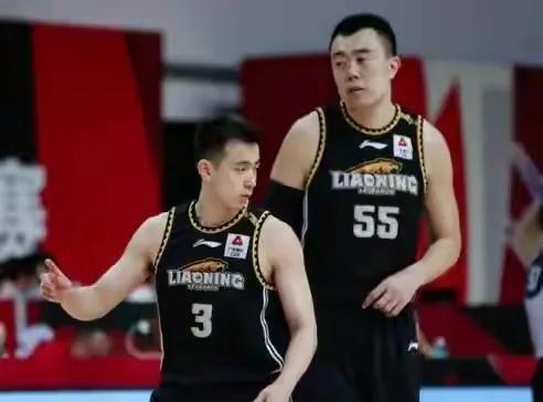 CBA消息，山东换帅又起波澜？四川打造全新教练组，赵继伟有担当