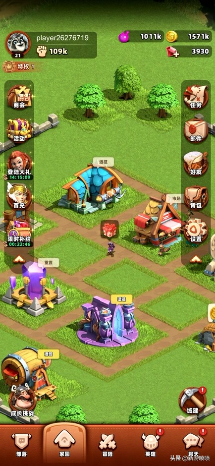 除了美术还不错外，《神域奇兵》也就是烂大街的换皮卡牌放置游戏