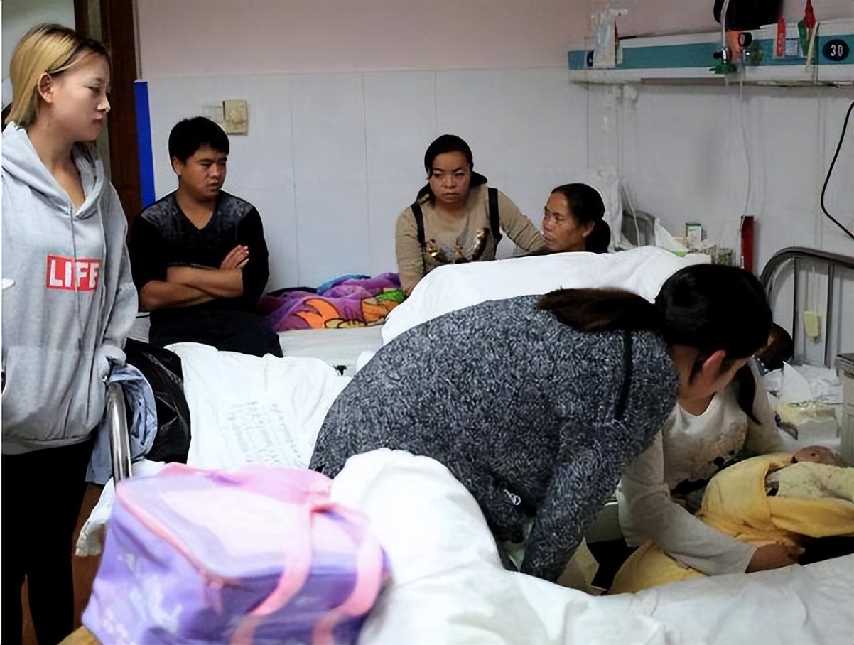 出生就“存活率低”的娃，要不要不遗余力去救？不同情况不同对待