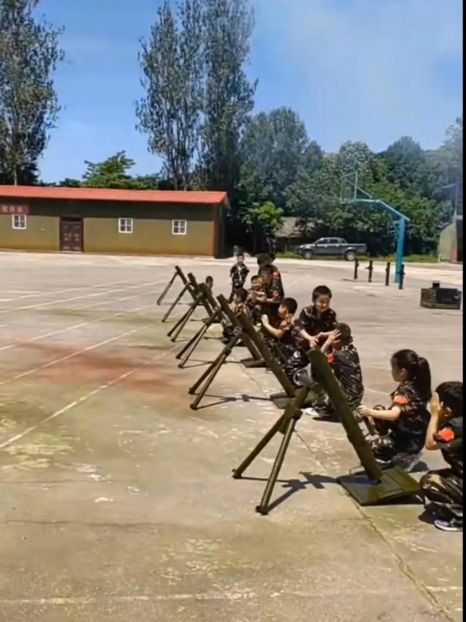 最小的“迫击炮小分队”震撼袭来!少年强则国家强