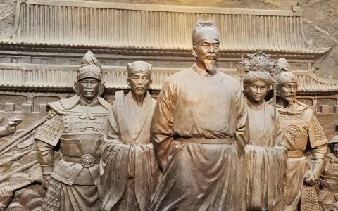 8岁男孩被俘后，在危难中对朱元璋说：不要杀我，我可以统一蒙古。