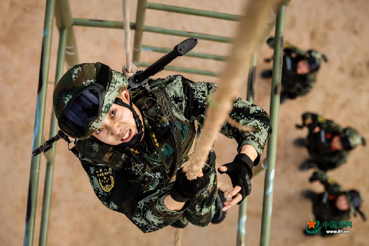 高清大图 | 特战队员训练的震撼瞬间