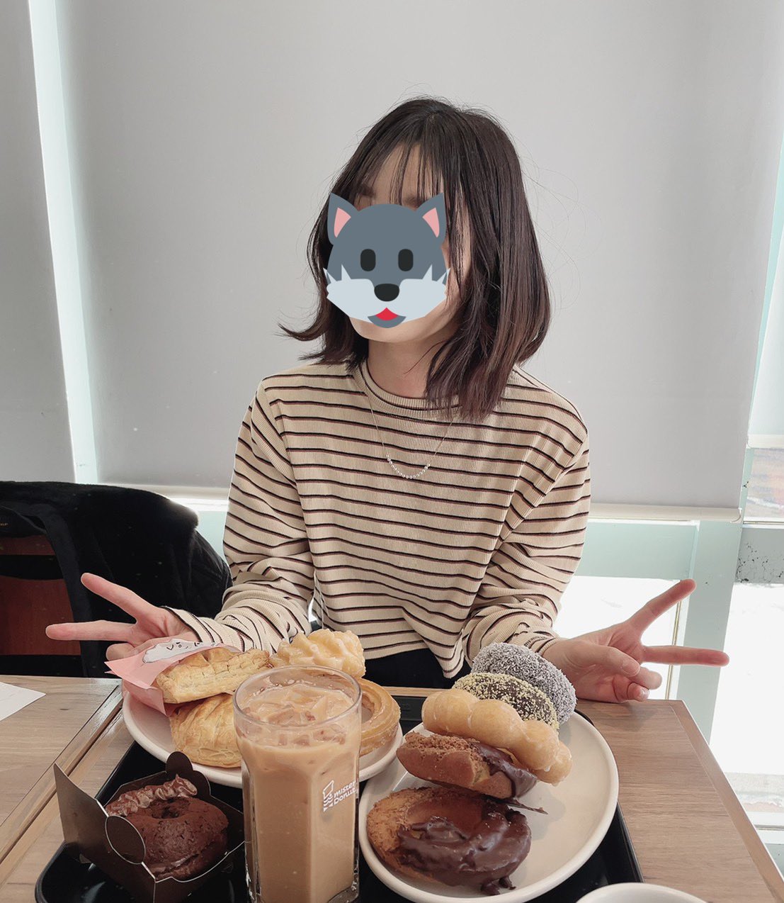 日本健身妹子试穿婚纱被劝不要再练,太壮不好看?网友:帅炸了