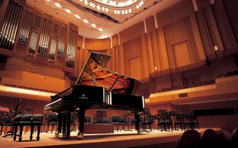 电影解说用的比较多的背景音乐，电影解说常用背景音乐