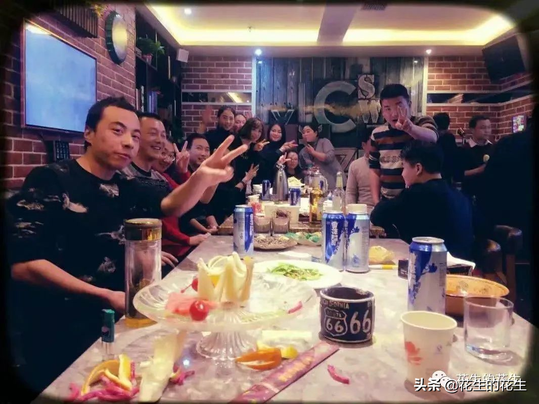 爱琴，那个留级到我们班的女生