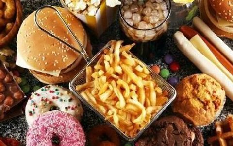 “垃圾食品”是 junk food 吗？