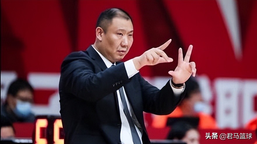 王晗年薪多少？曝是杨鸣五倍，比杜锋还高50万，难怪孙军请不起他