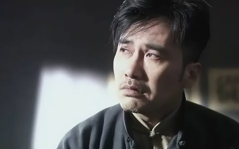 在大陆谍战剧中扮演“卧底”的最佳男演员中，倪大红排名第7，张嘉译排名第3-