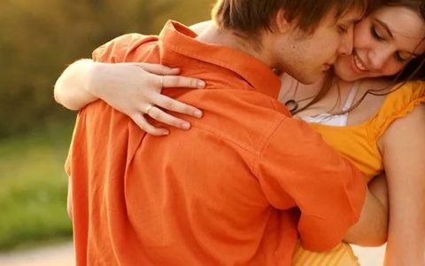 女朋友活儿好，让我怀疑她的过去……