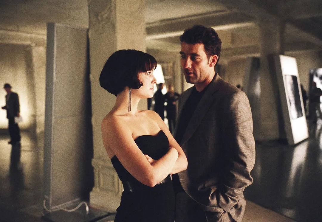 男生喜欢一个人时的生理反应