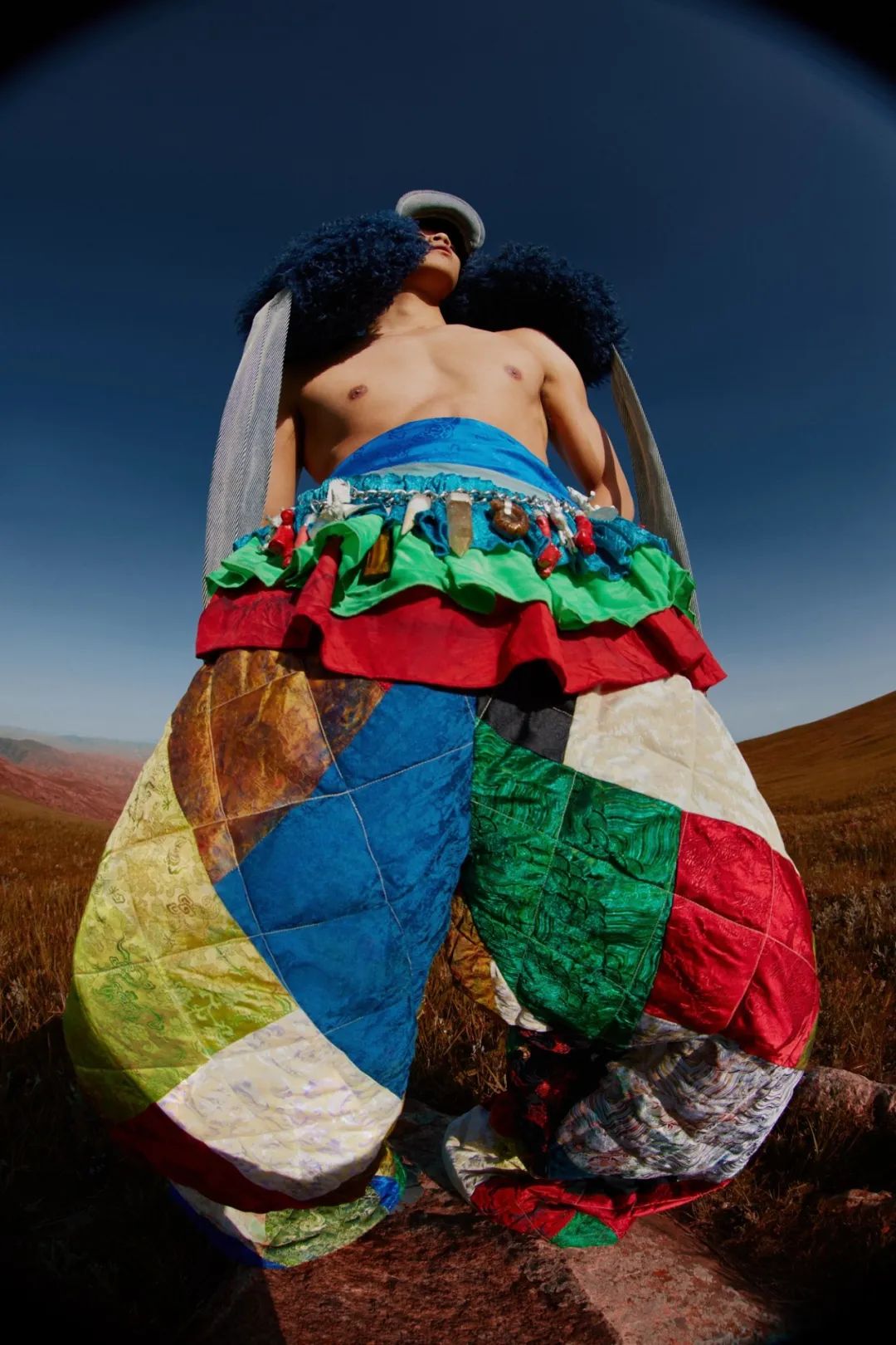 英雄联盟召唤师奖杯曝光，由蒂芙尼工匠精心打造